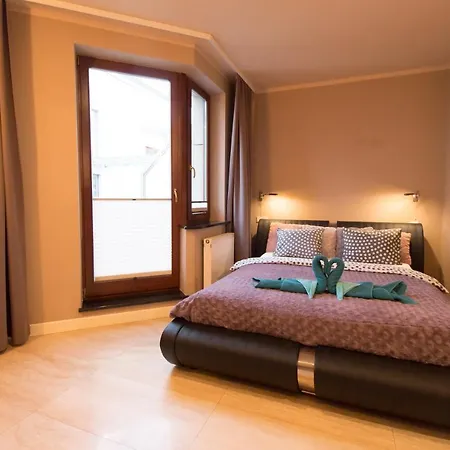 Lucky - Krawiecka Old Town Apartment *