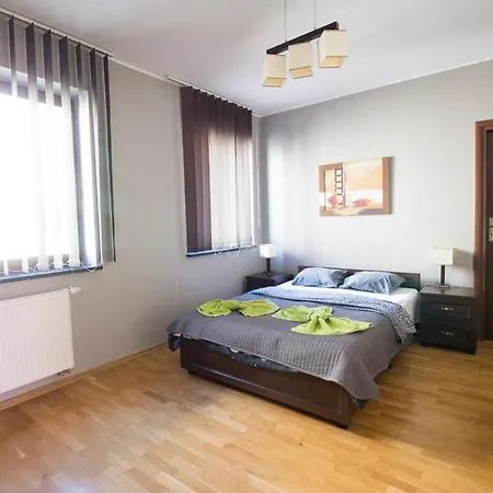 Lucky - Krawiecka Old Town Apartamento *